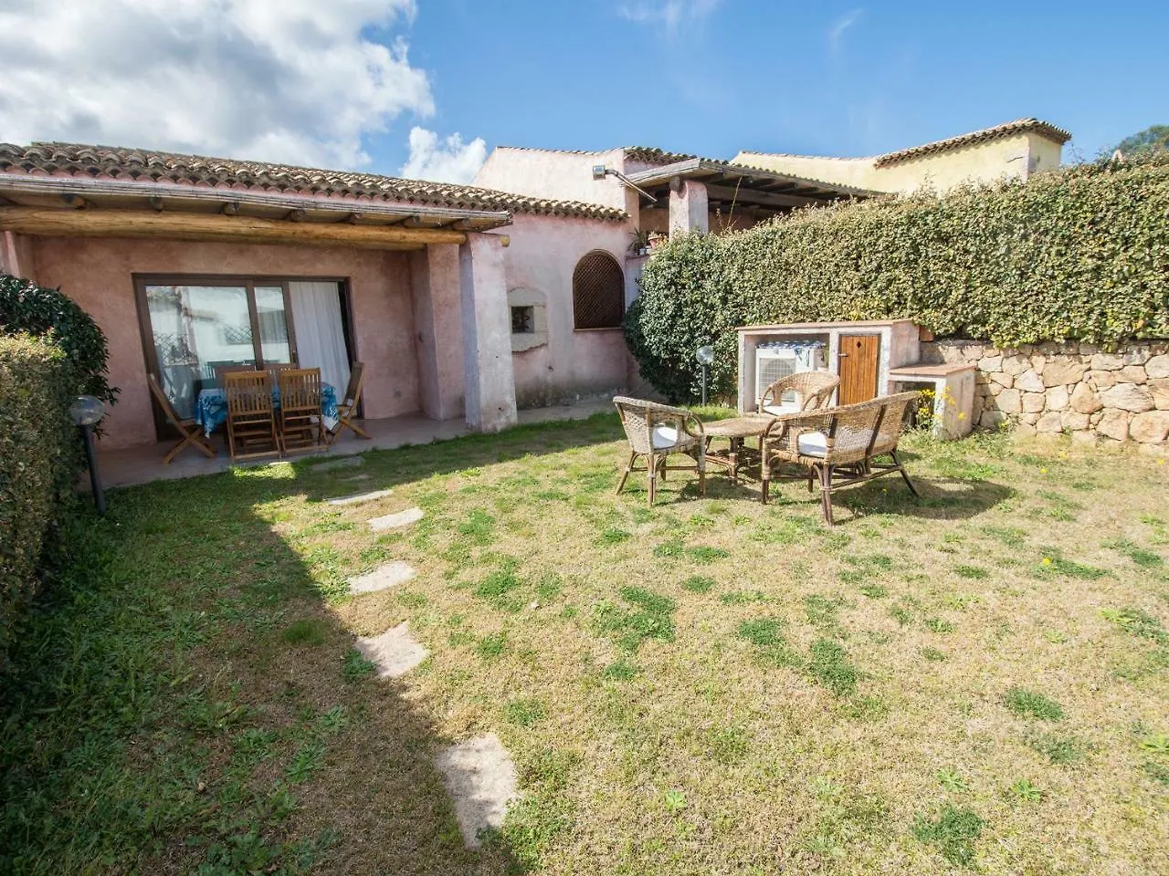 Villetta Con Giardino 400 Mt Dalla Spiaggia Палау 0*,  Италия