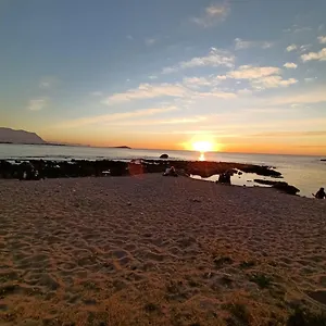 https://la-casetta-di-nonna-anna.palermohotels.org